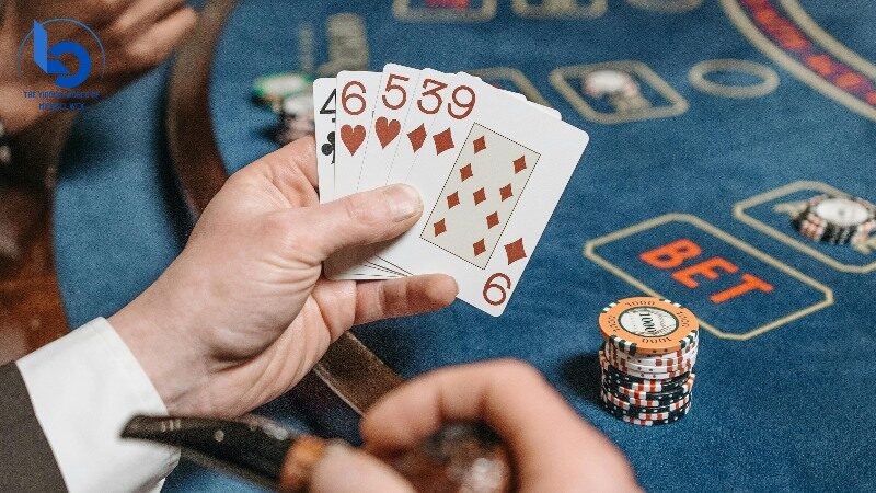 Đeo trang sức phong thủy nào giúp người mệnh Kim thắng phỏm?